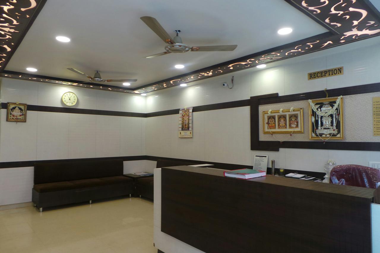 Manjusri Paradise Bangalore Bagian luar foto